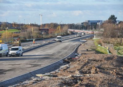 Surfaced carriageway looking west towards Manchester Airport (60)